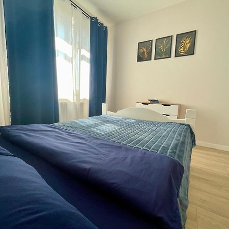 Apartament Pirat Ostroda Bagian luar foto