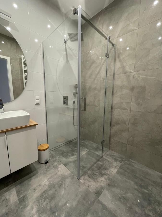 Apartament Pirat Ostroda Bagian luar foto